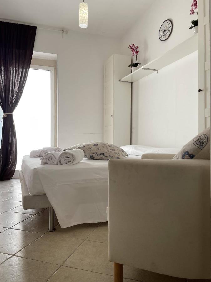 Bed and Breakfast Book And Bed Maglie Exterior foto